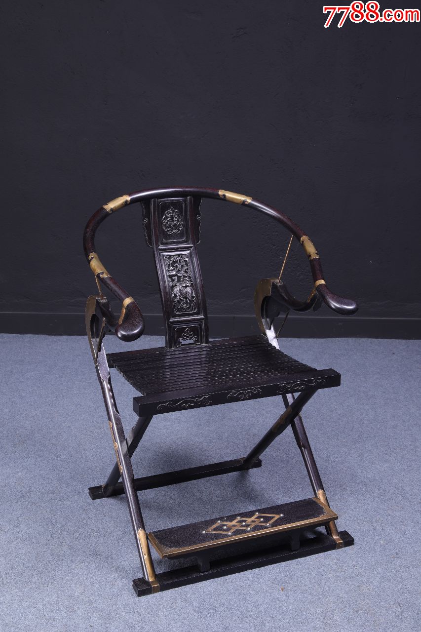 紫檀透雕麒麟纹交椅