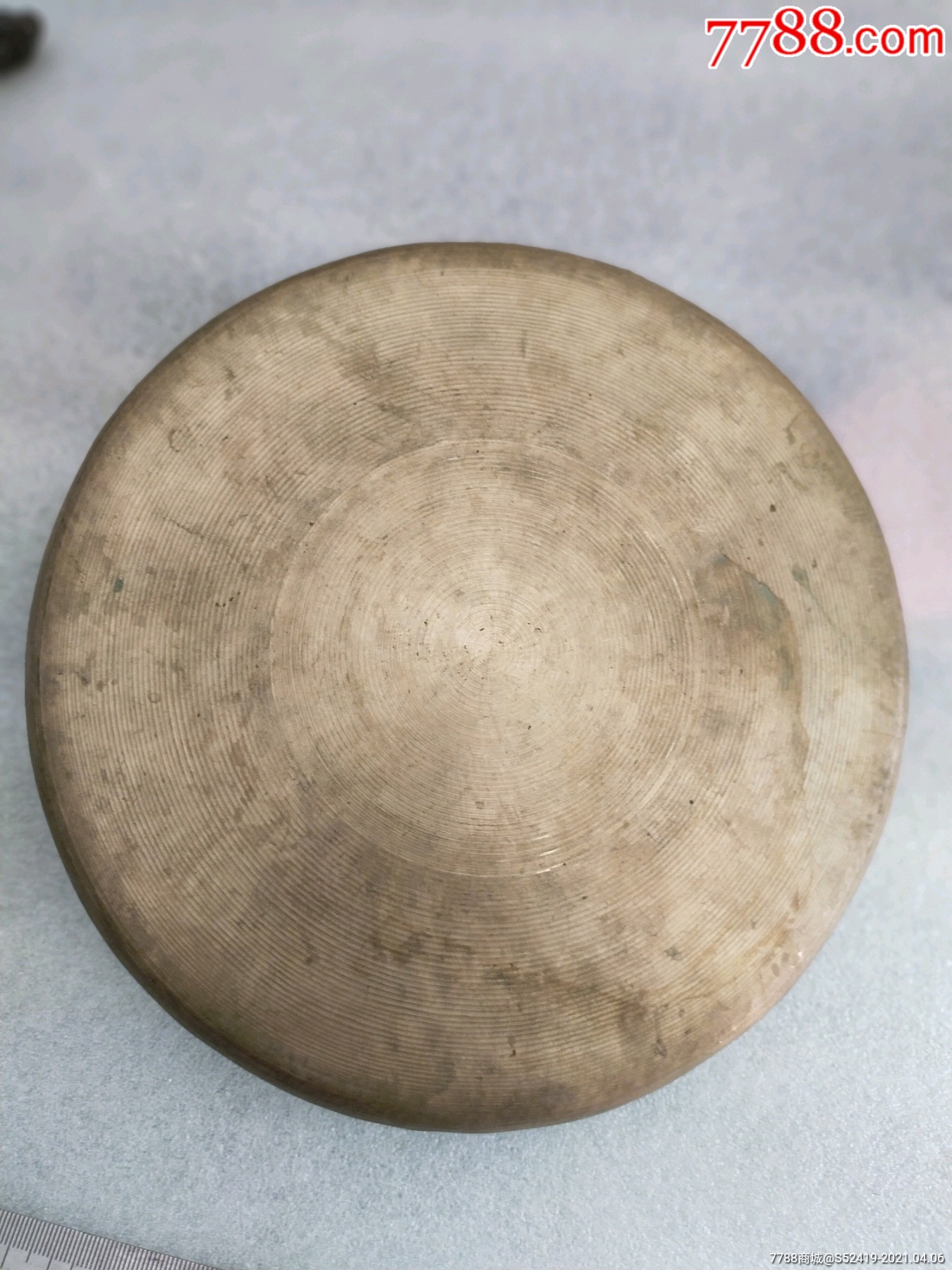 保存较好还能使用的大厂制作的小锣