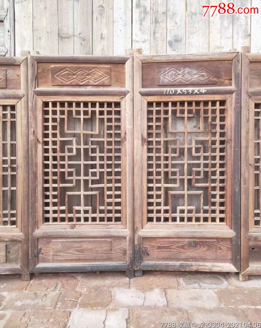 民国杉木雕老花窗,做工精致,保存完好,木质风化,清洗褪漆_木门窗