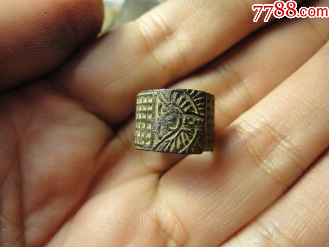 老刻花蝴蝶铜戒指_价格60元【古今奇物】_第1张_7788收藏__收藏热线