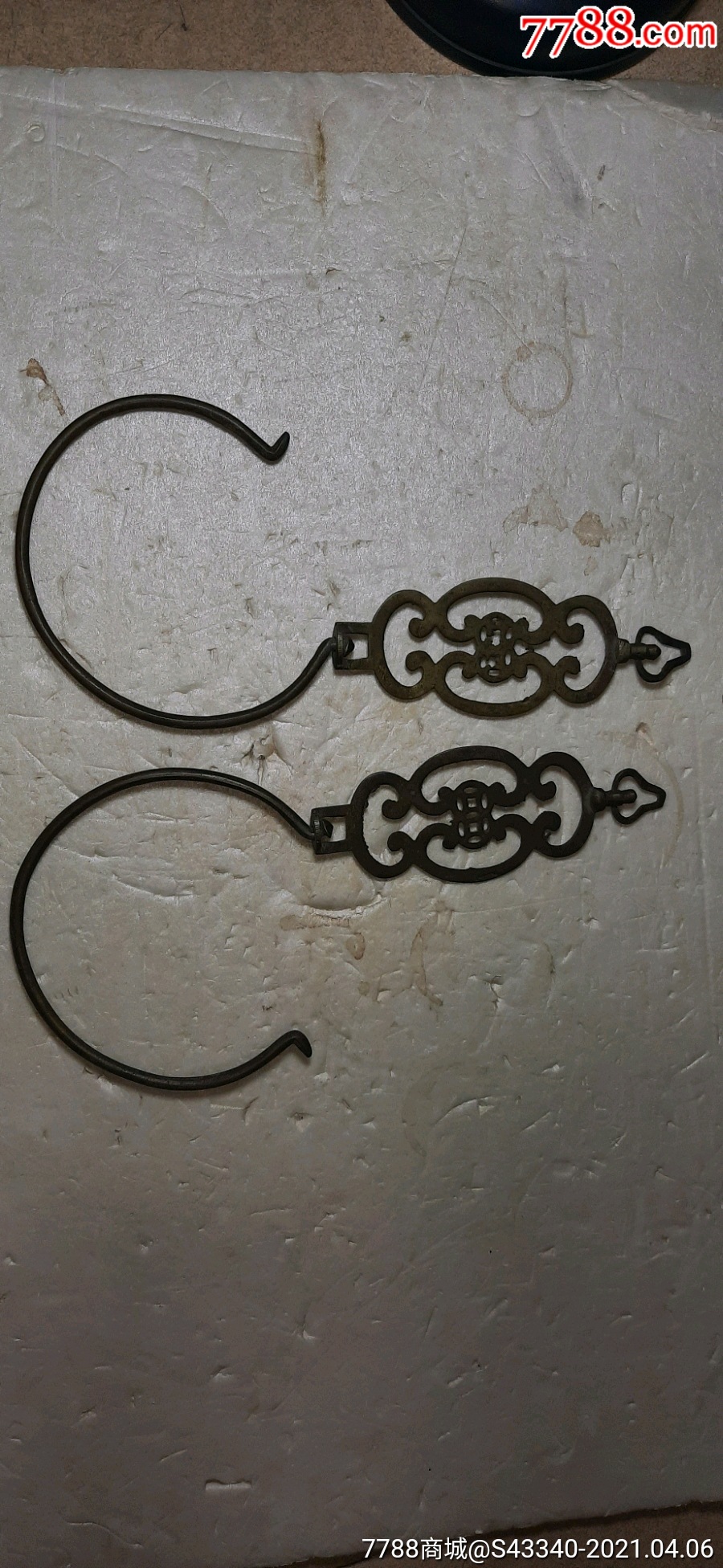 清代双面雕葫芦铜钱纹蚊帐钩1对实拍包老