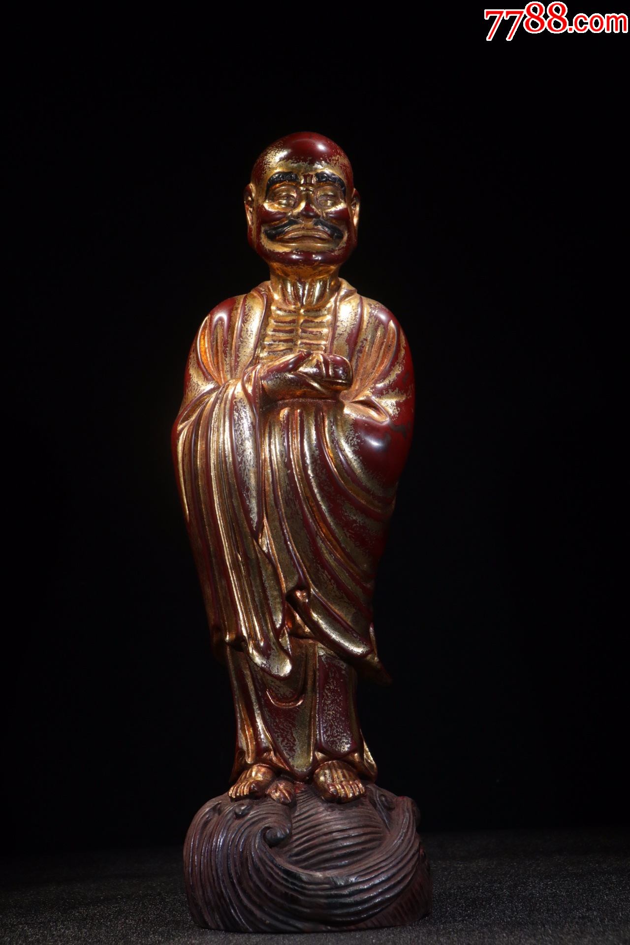 铁梨木漆金罗汉摆件.