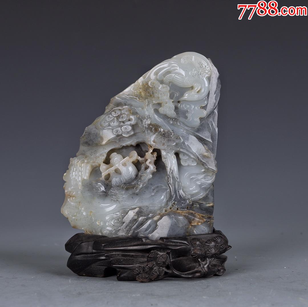 和田玉青花籽料人物山水山子摆件