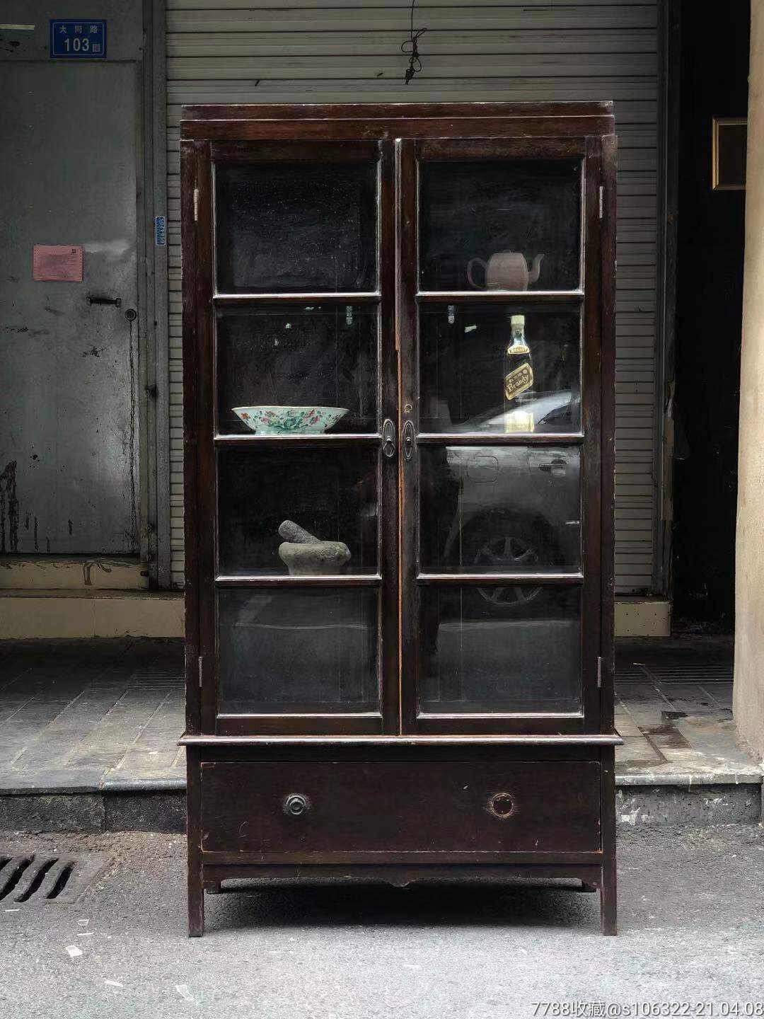 民国时期两组合书柜摆件柜