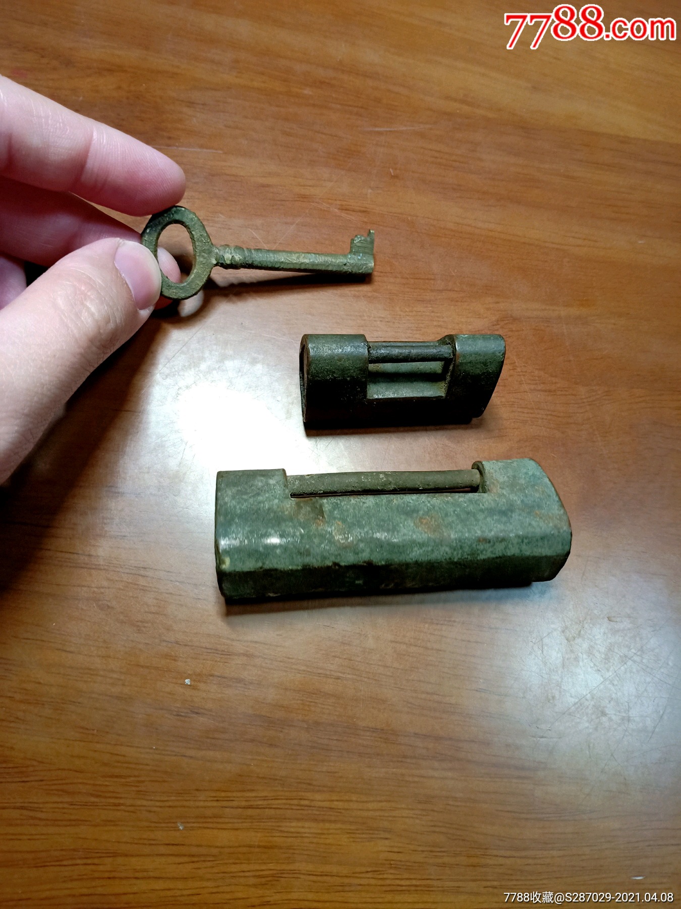 民国小铜锁两个
