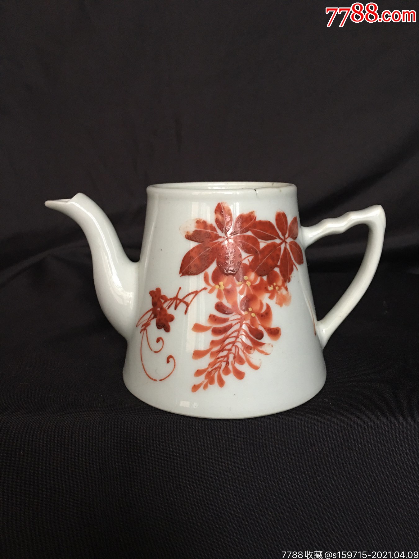 民国景德镇窑矾红彩茶壶