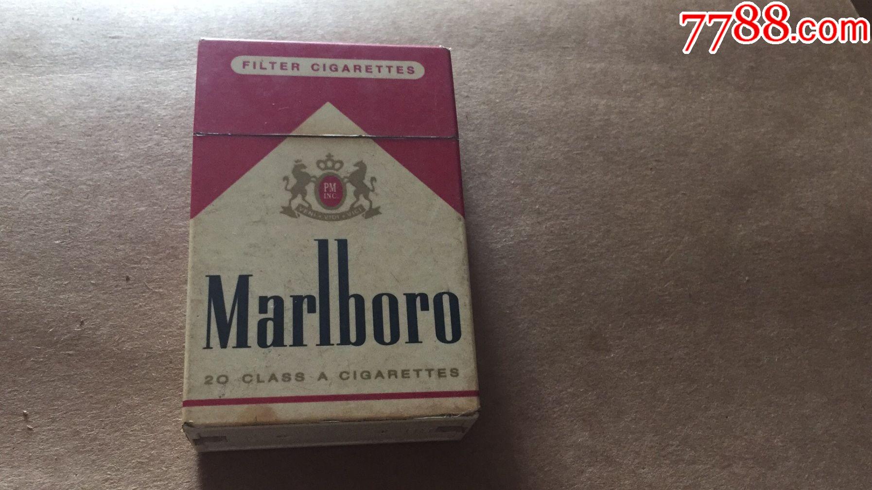 万宝路铁盒陈列品