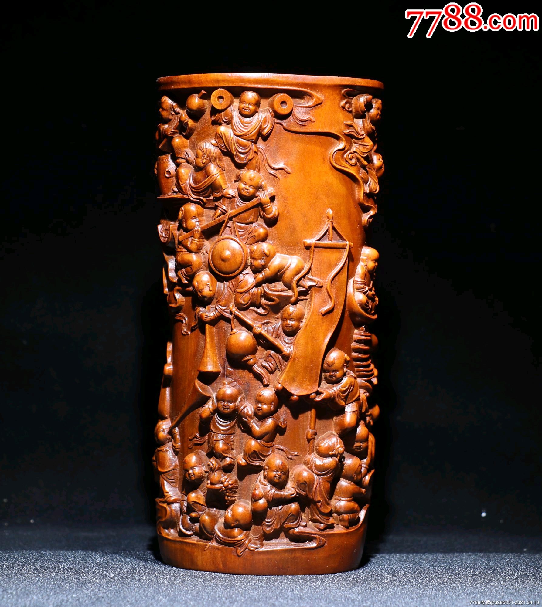 黄杨木百子图笔筒不议价