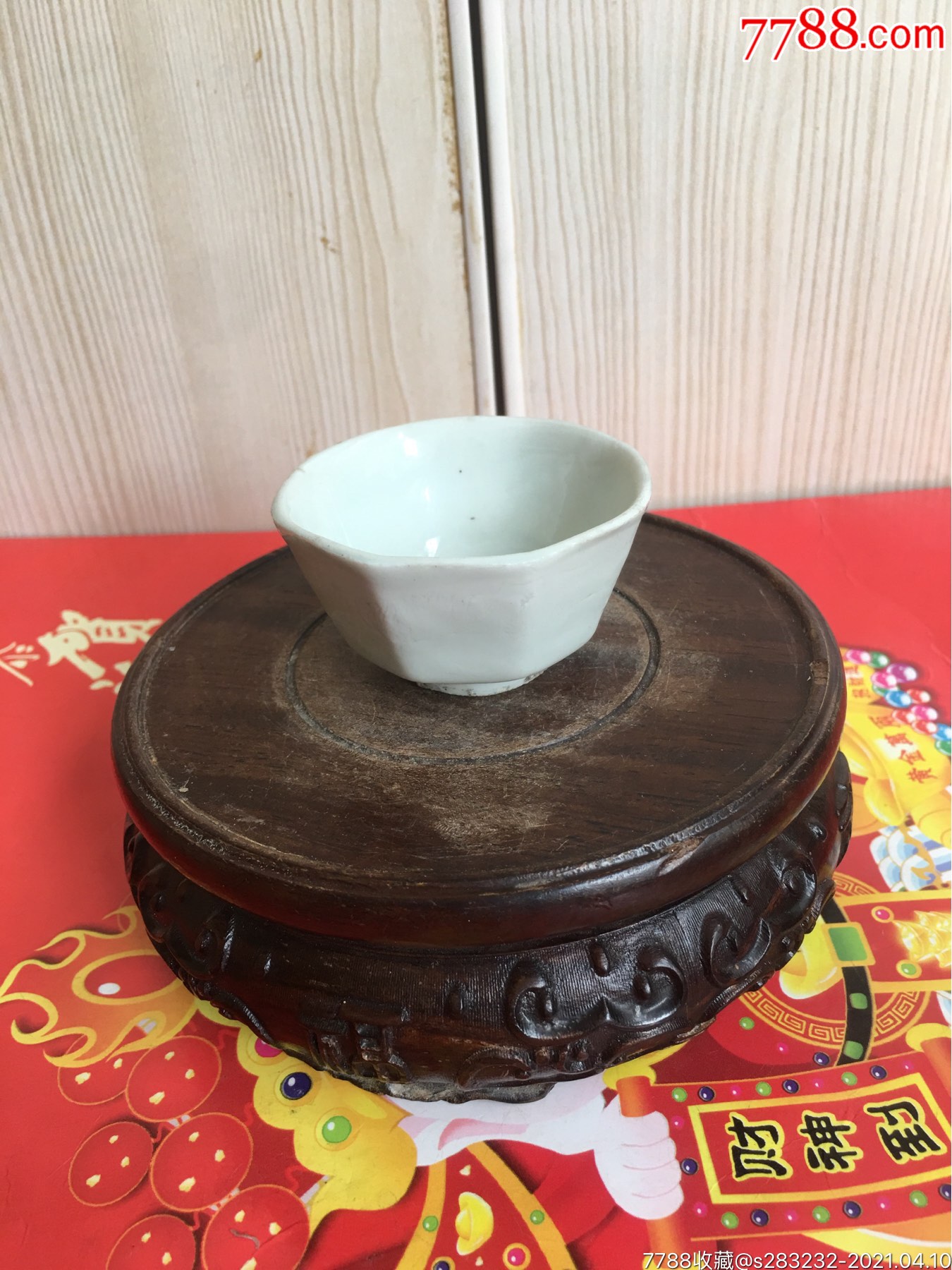 清代德化窑白瓷八方杯