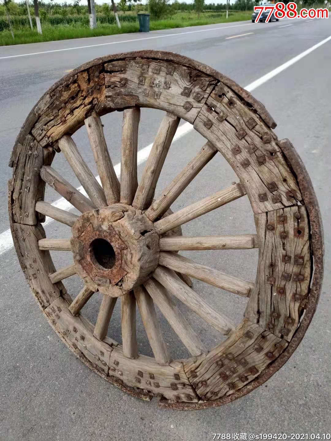 清代老榆木大车轱辘,完整漂亮,品相如图,博物馆展览佳品