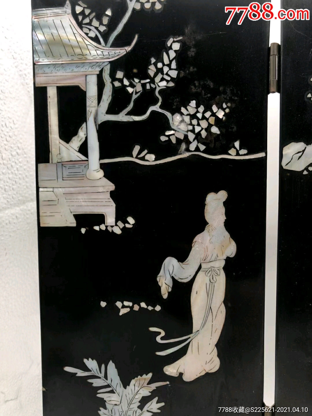 民国大漆嵌螺钿仕女赏春图案头四扇屏