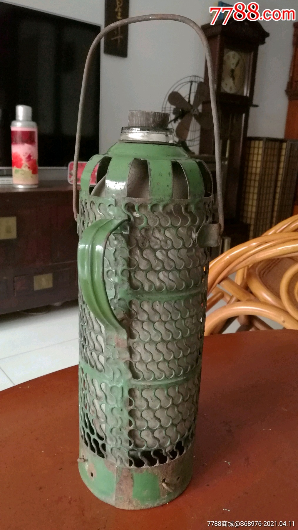 老暖壶,5060年代搪瓷网眼暖水瓶,年代戏影视道具,怀旧摆设,搪瓷的稀少