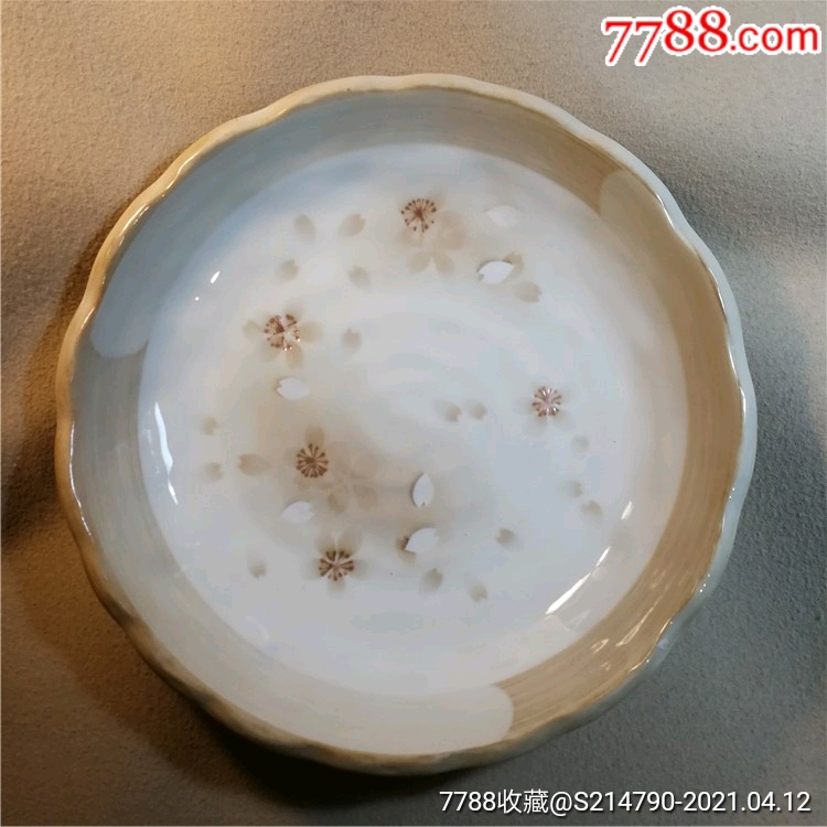 名家瓷宇野千代日本著名已故女作家1871996也是瓷器设计师其