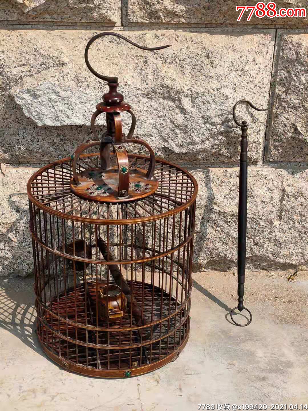 新做花梨木鸟笼带铜挂杆全品无瑕疵正常使用