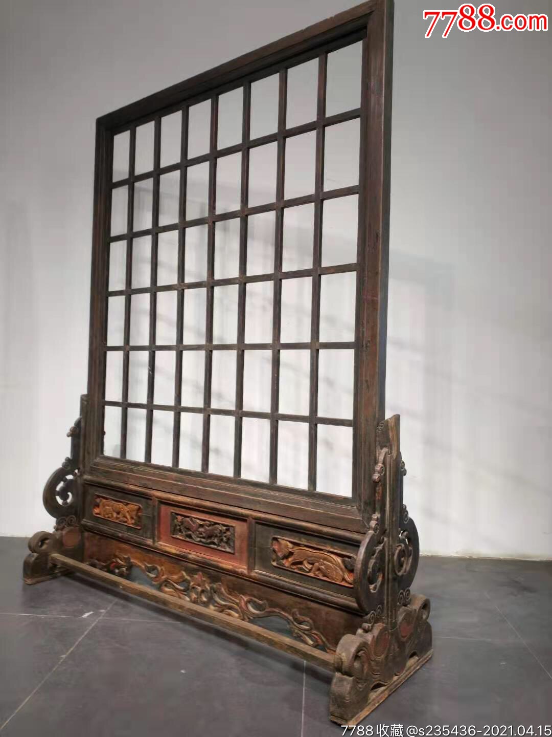 首页 零售 木屏风 >> 明代:榆木:大插屏:双面高浮雕工:做工大器五彩绘