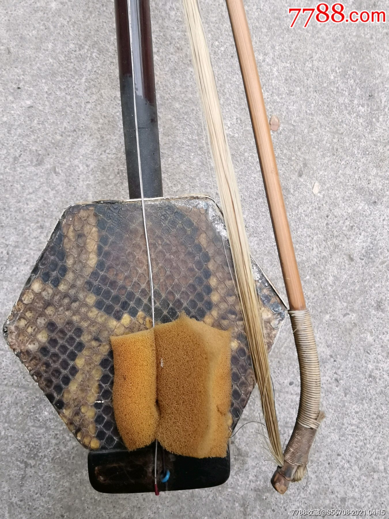 文革老乐器井冈山二胡一把
