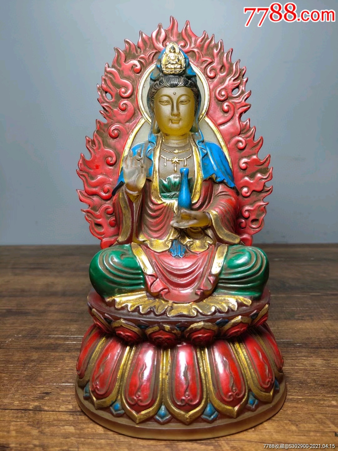 琉璃彩绘净瓶观音菩萨坐像一尊