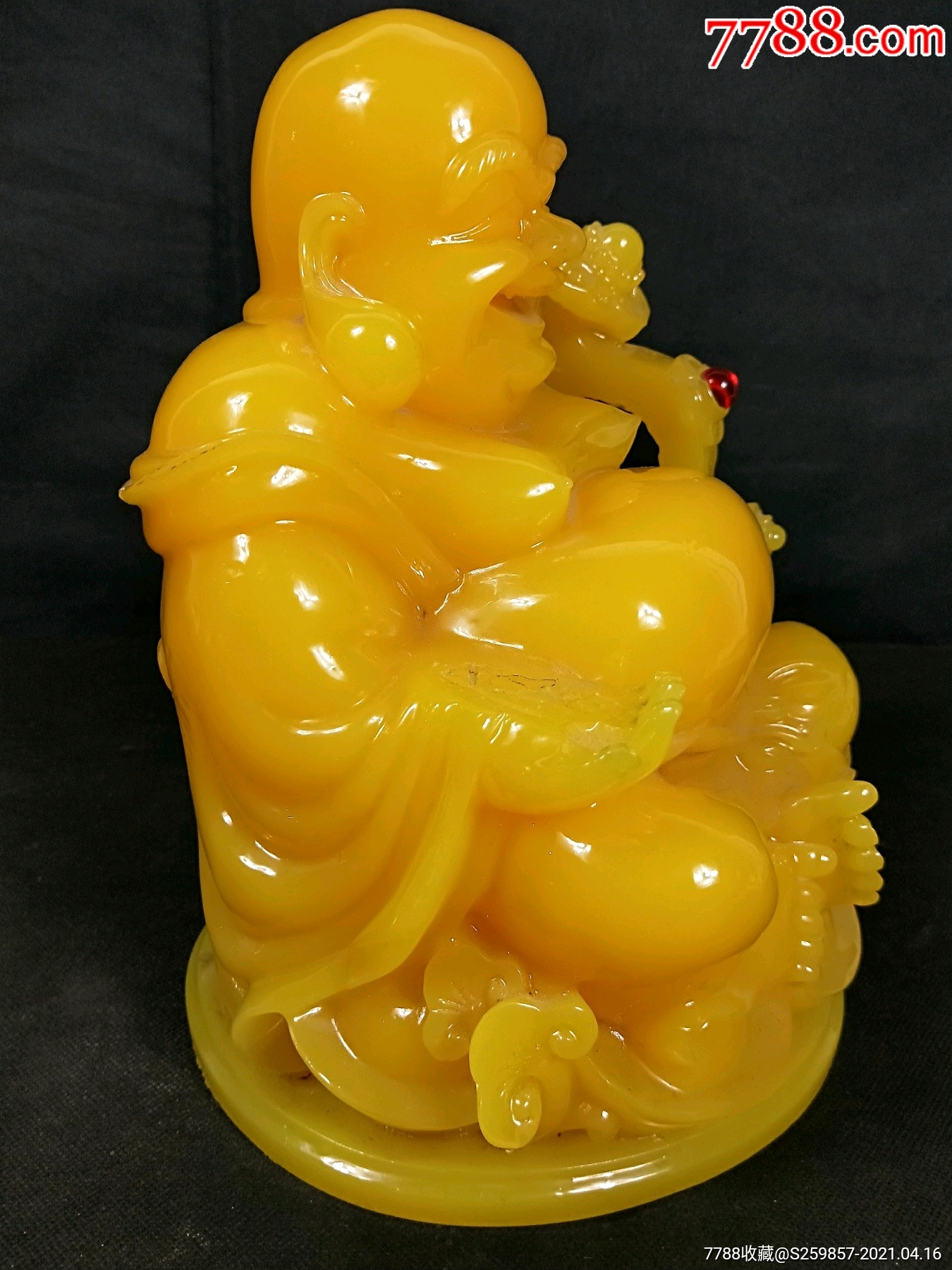 蜜蜡弥勒佛像