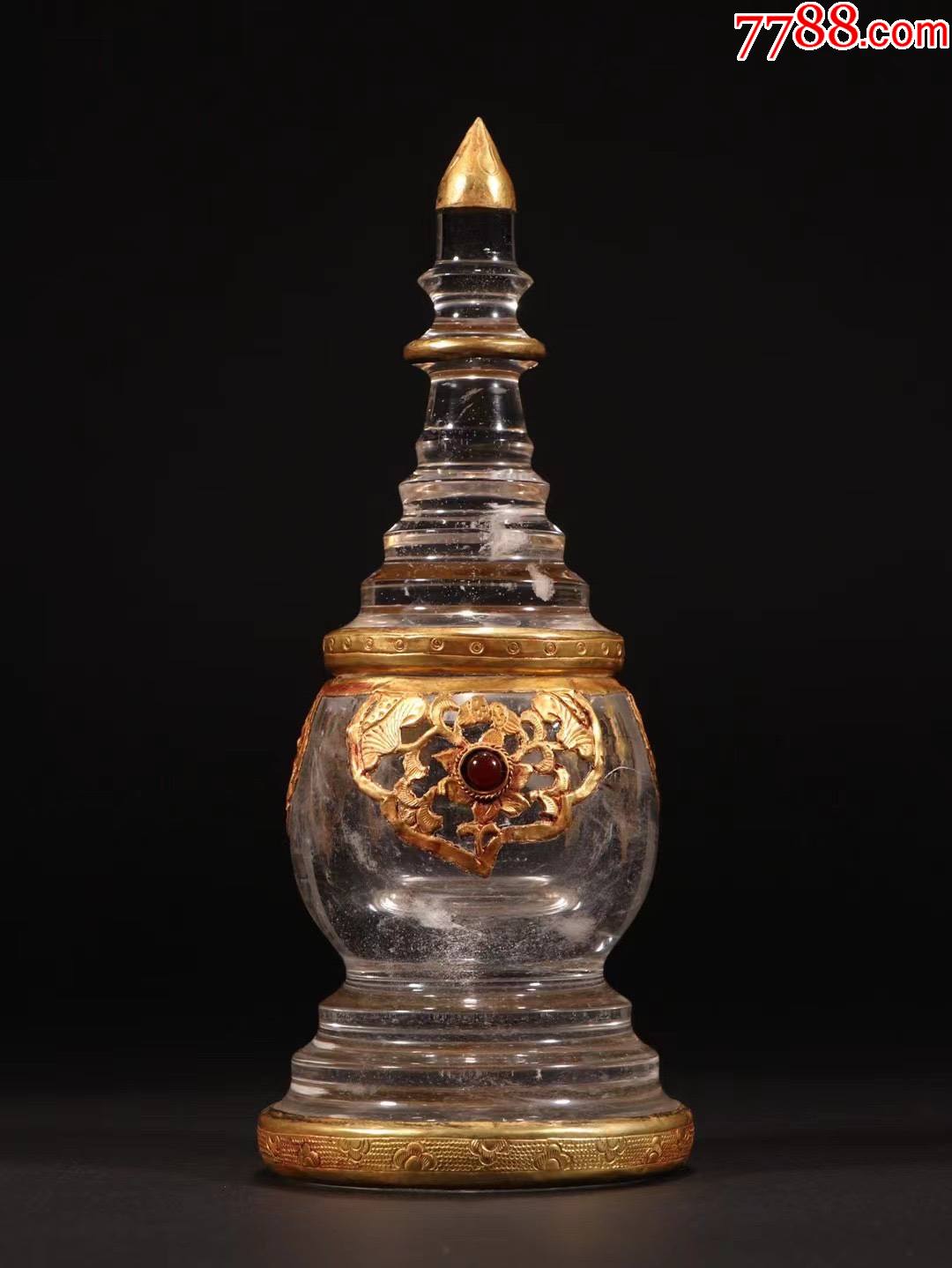 银鎏金包水晶舍利塔