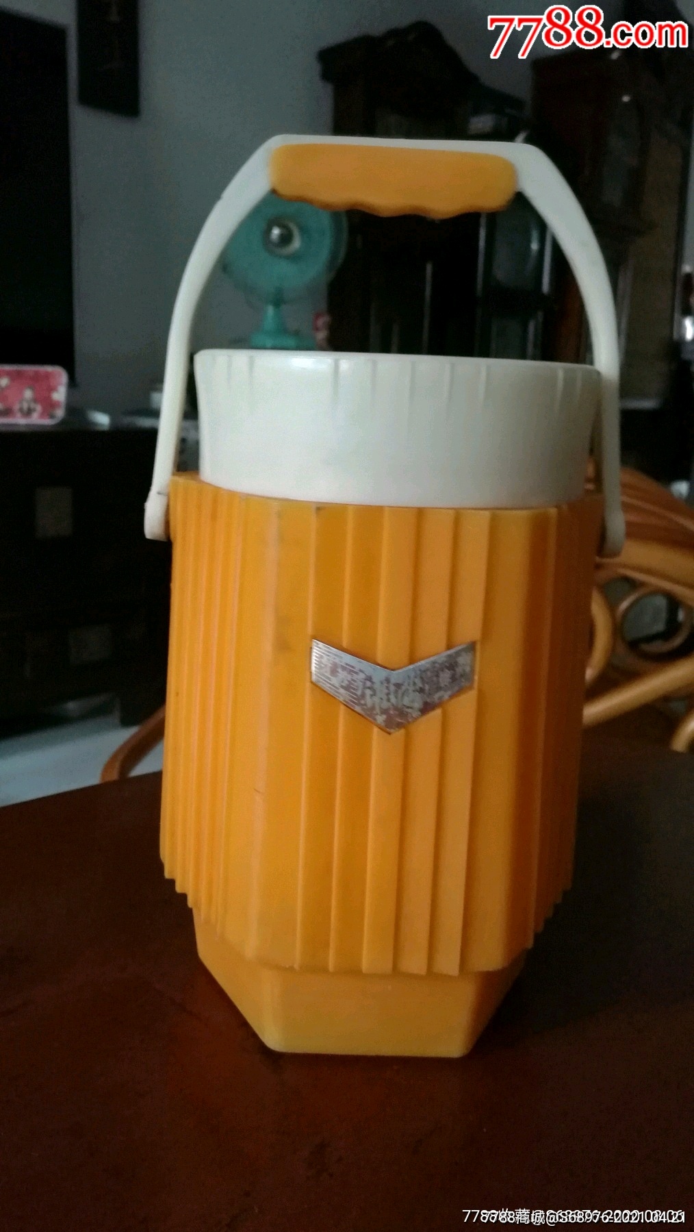 怀旧80年代塑料保温桶淮海牌江苏徐州完整不缺件可做年代戏影视道具