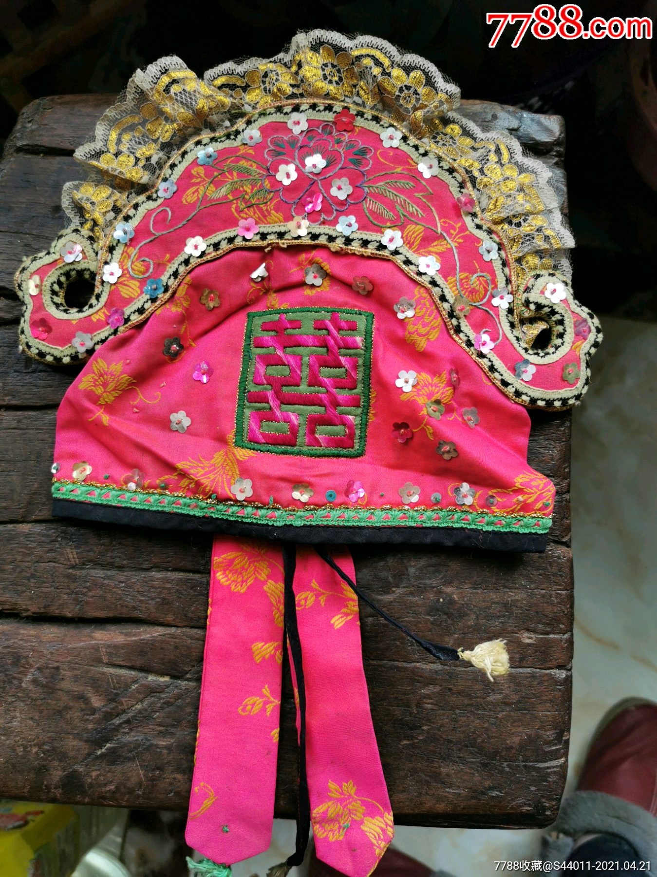 民国儿童绣花帽