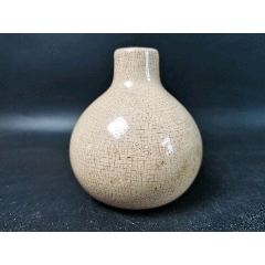 民国仿哥窑开片蒜头瓶