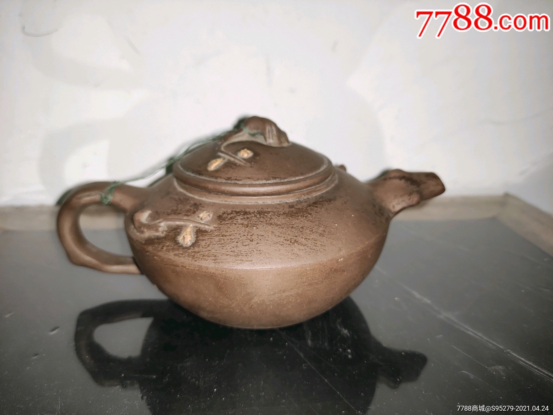 670年代厂版碗梅紫砂壶