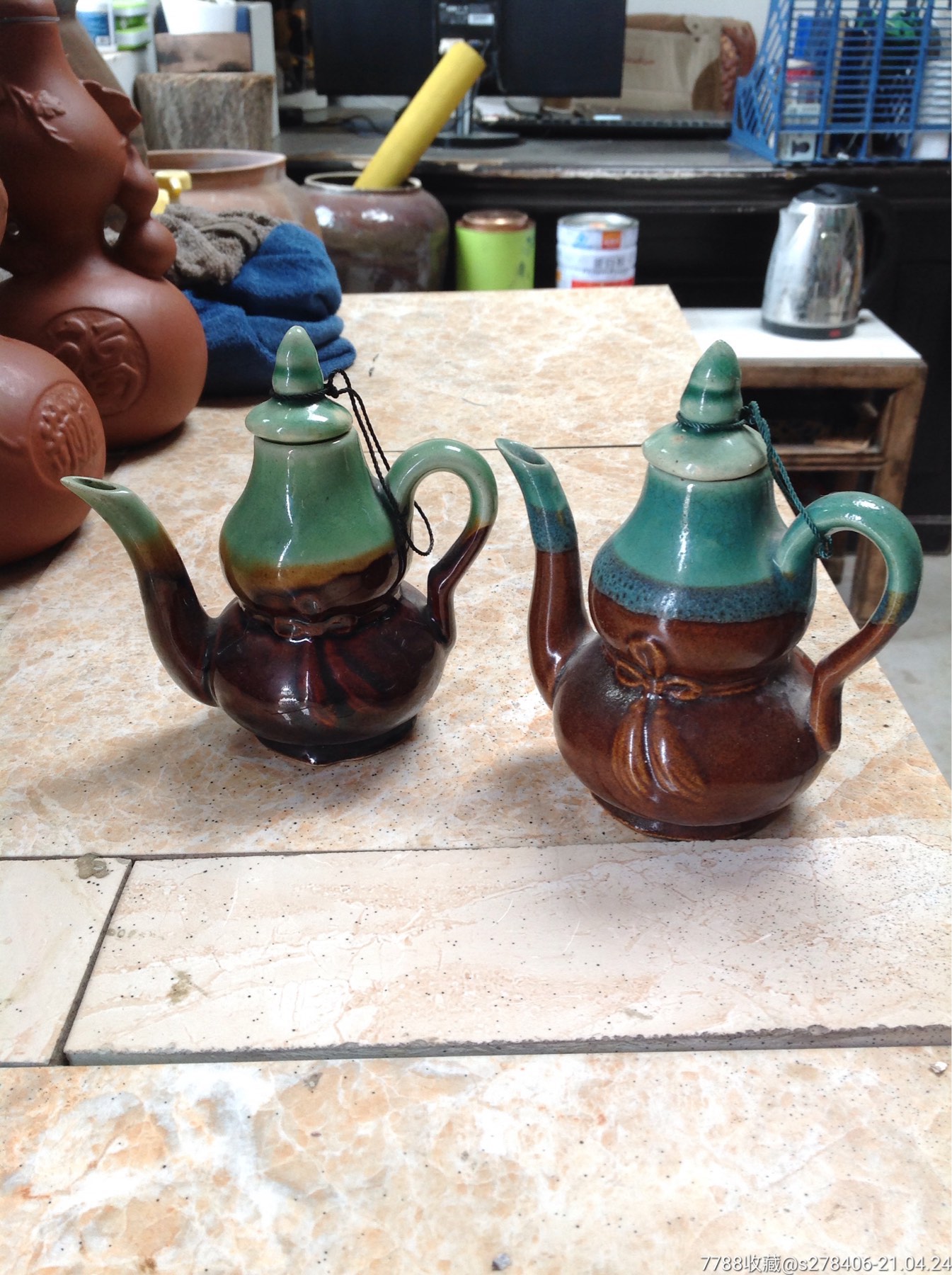 酱釉葫芦酒壶一对