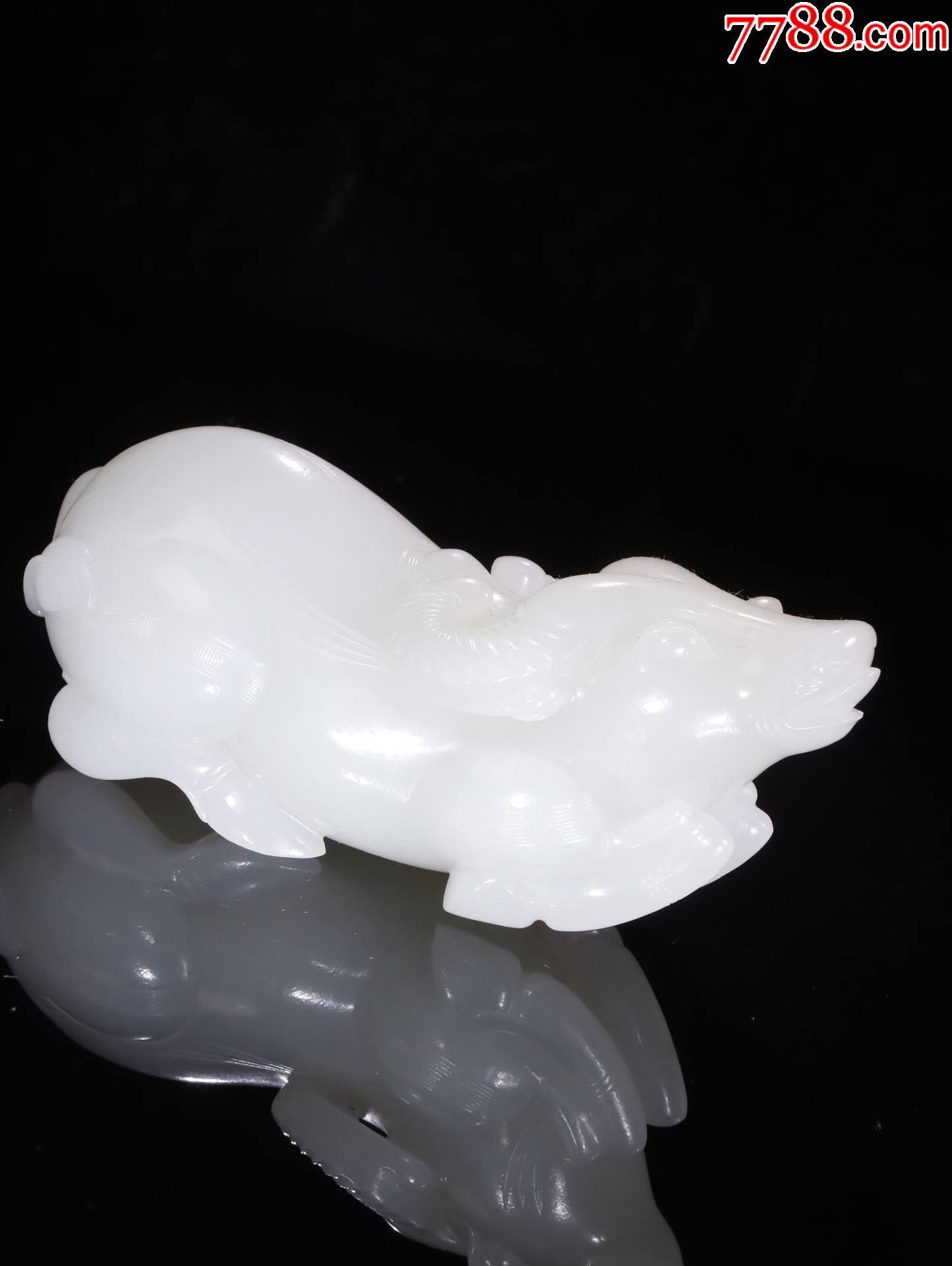 和田玉扭转乾坤摆件