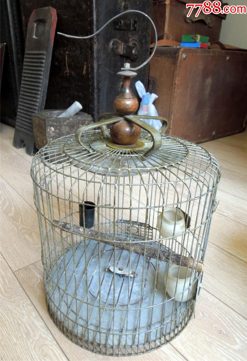 鸟具收藏-早期发烧友手工精制大号铁质鸟笼-形式特别-好品1.2kg