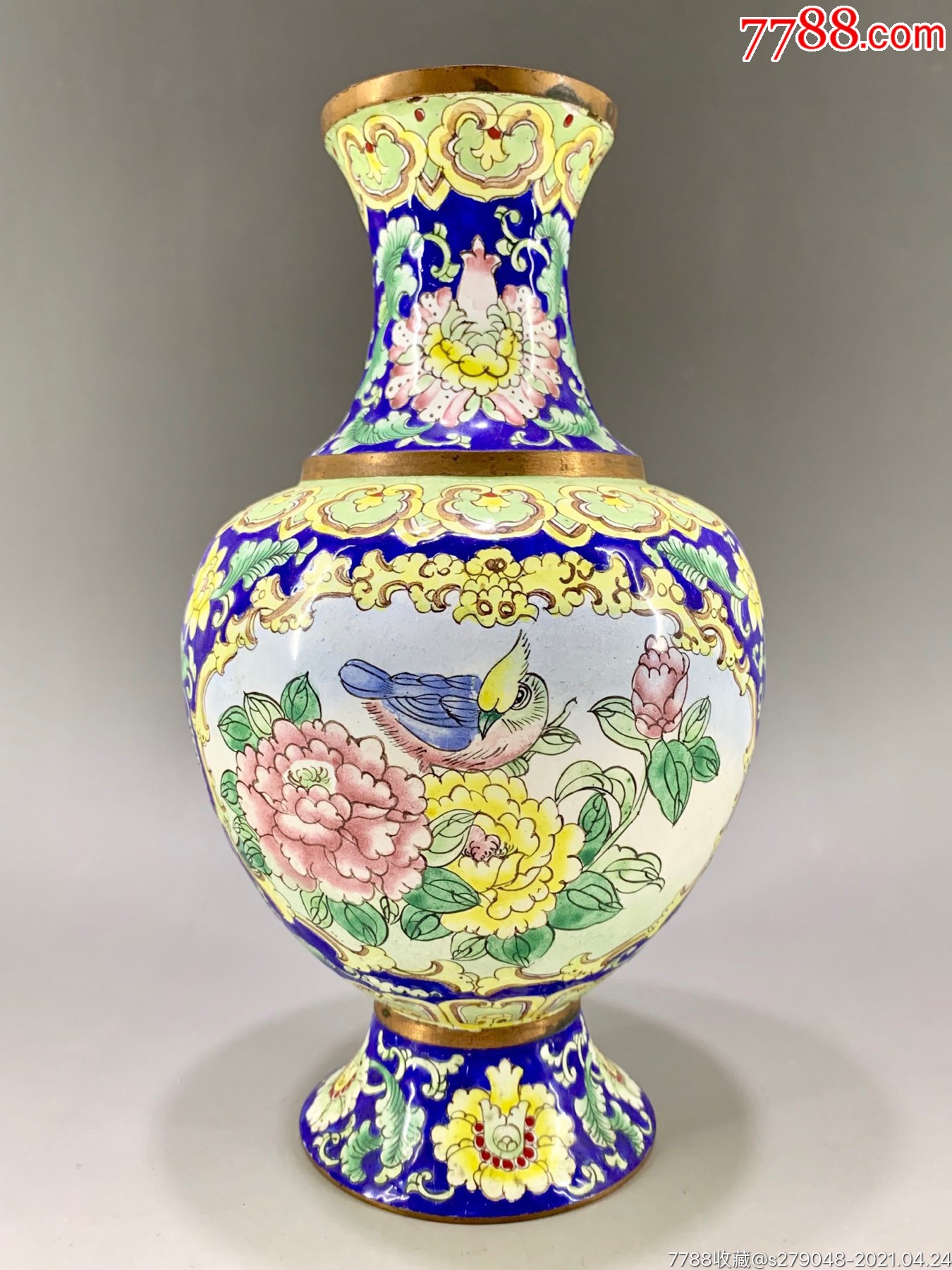 民国铜胎珐琅彩瓶