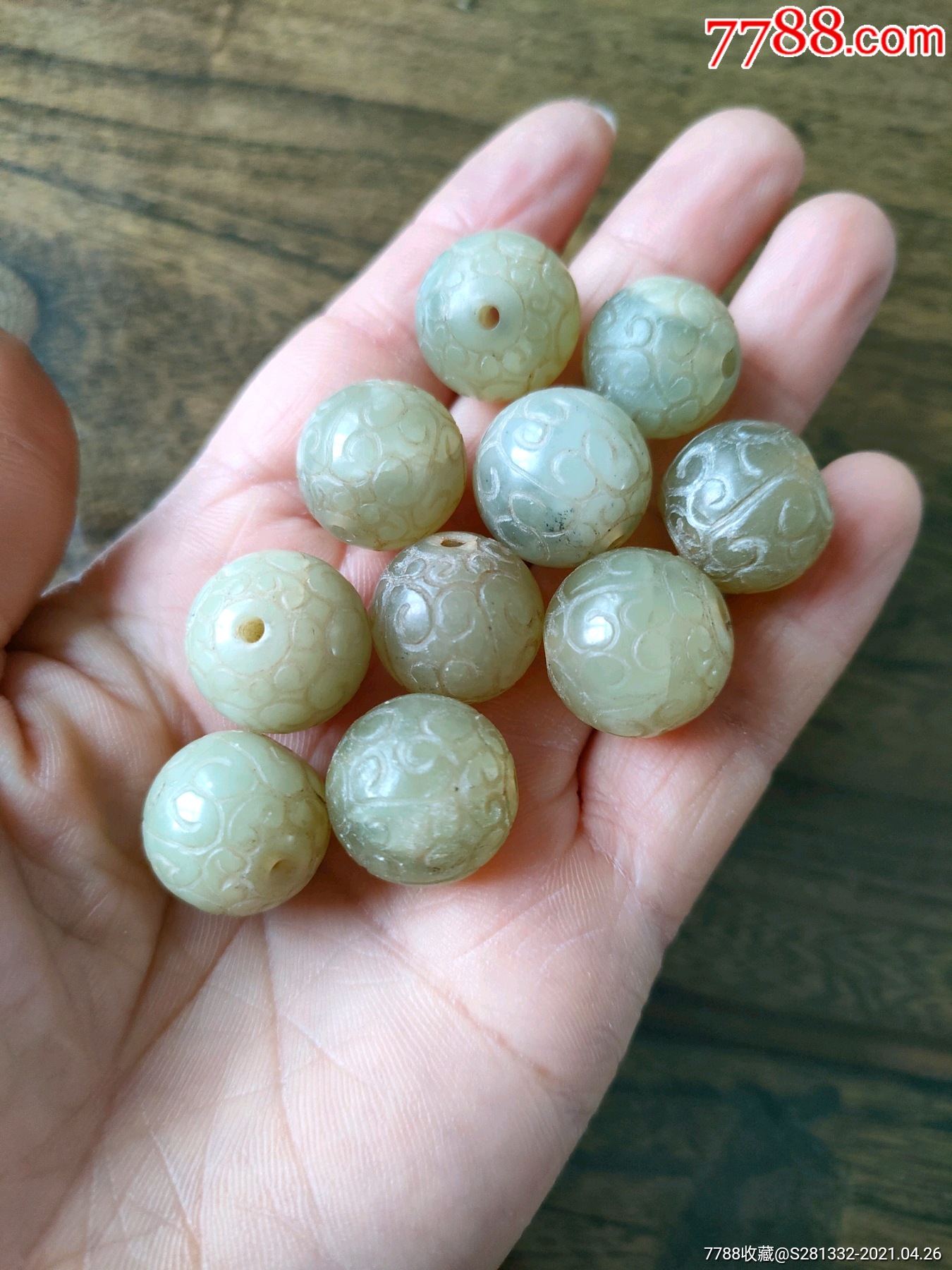 卷云纹玉珠子十个