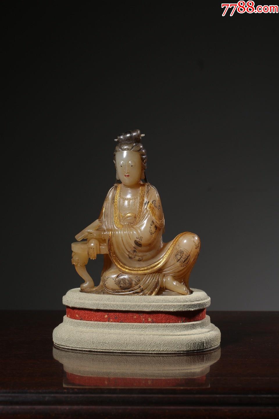 清寿山石雕持经观音