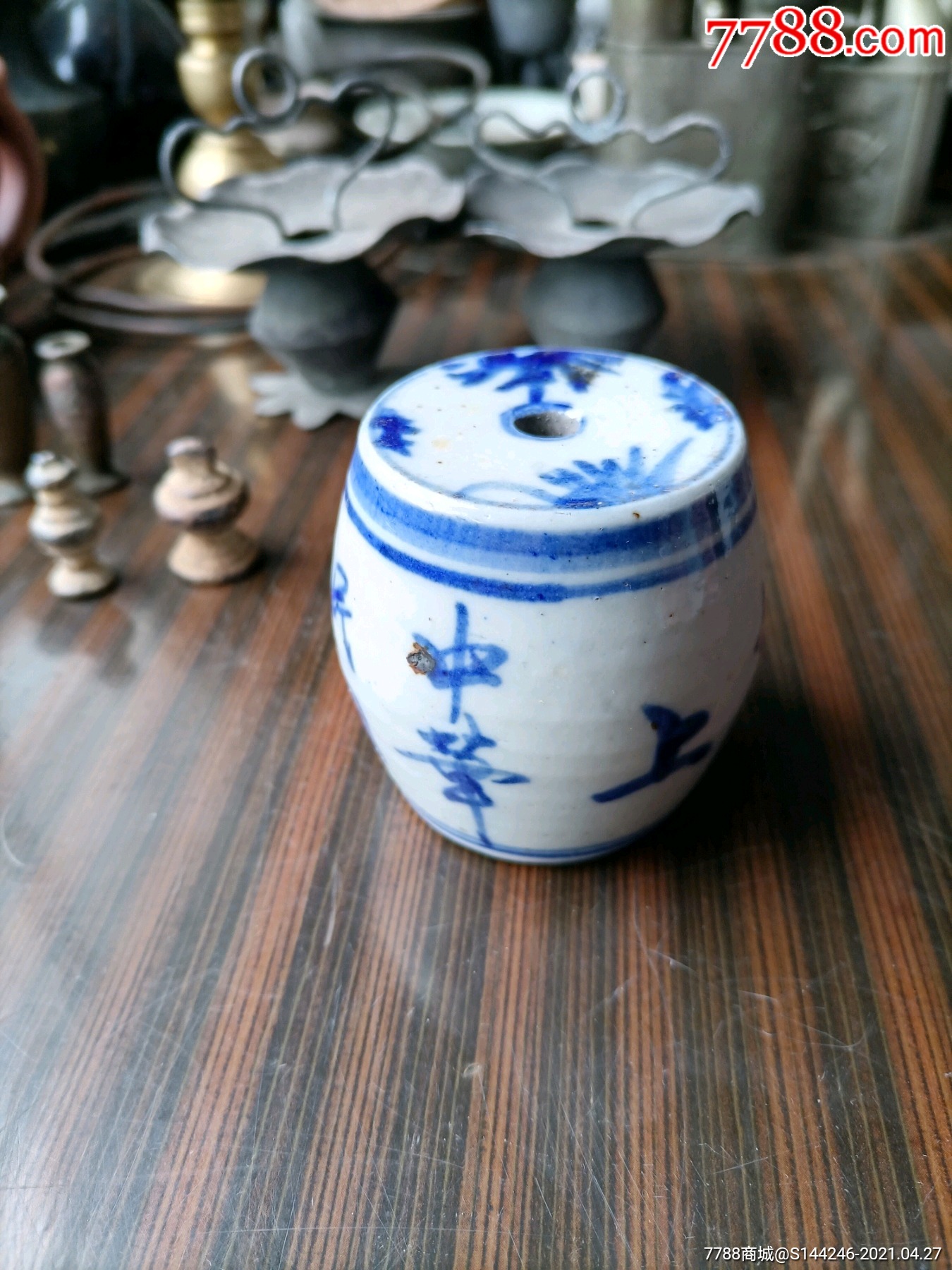 民国十一年青花香插