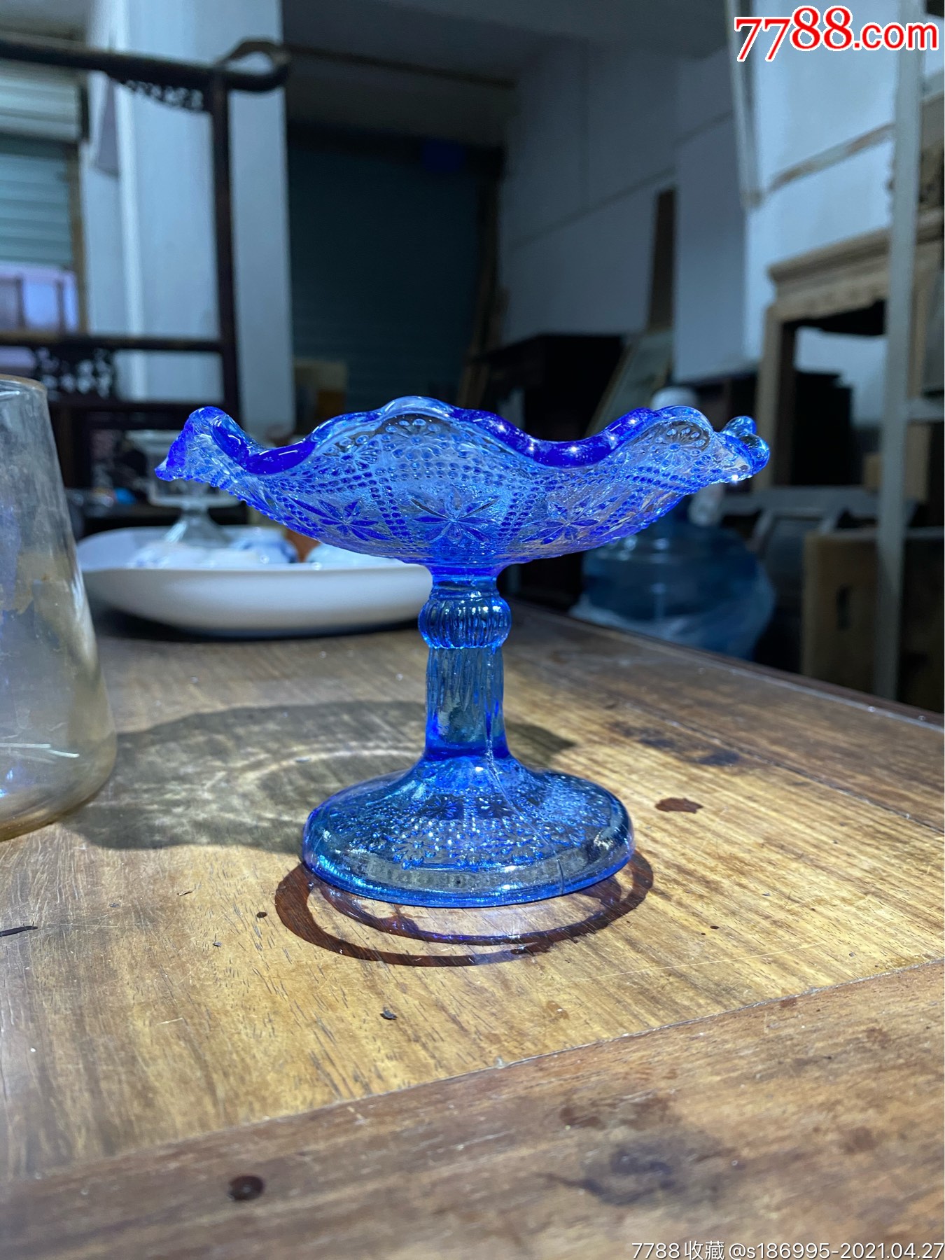 民国孔雀蓝琉璃盘