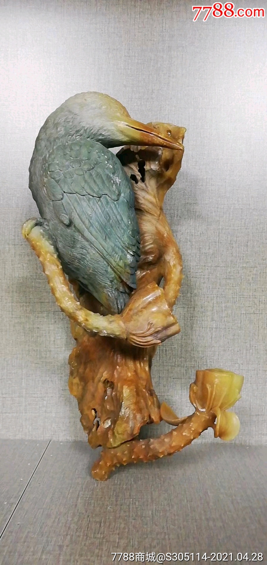 寿山石荷花翠鸟摆件