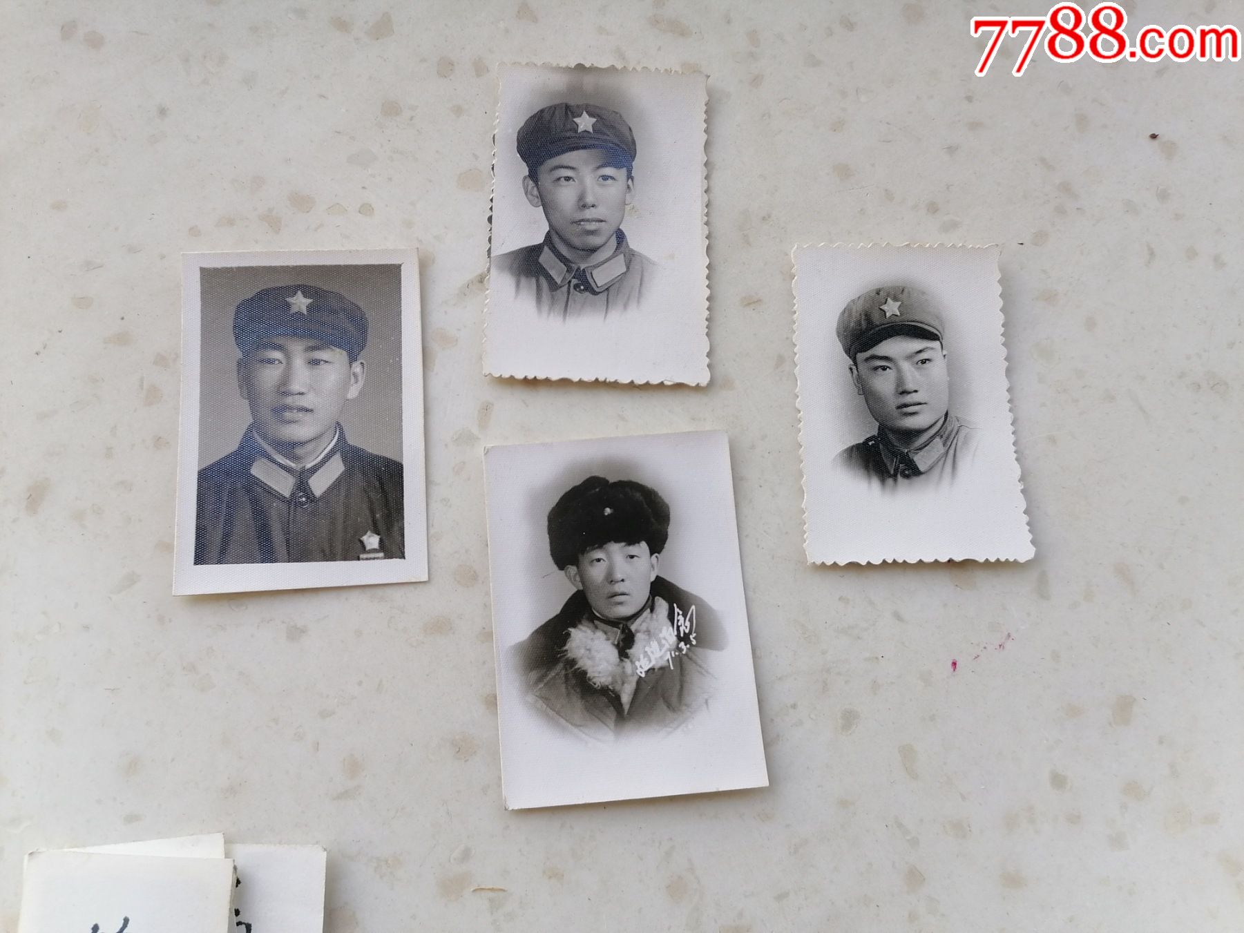 3269一寸兵哥哥照片4张规格2856mm品相9品