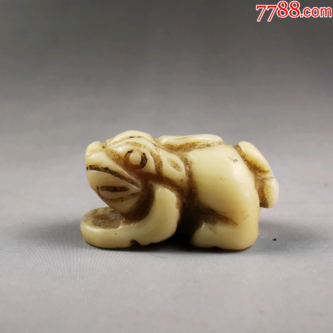 老玉雕狮子