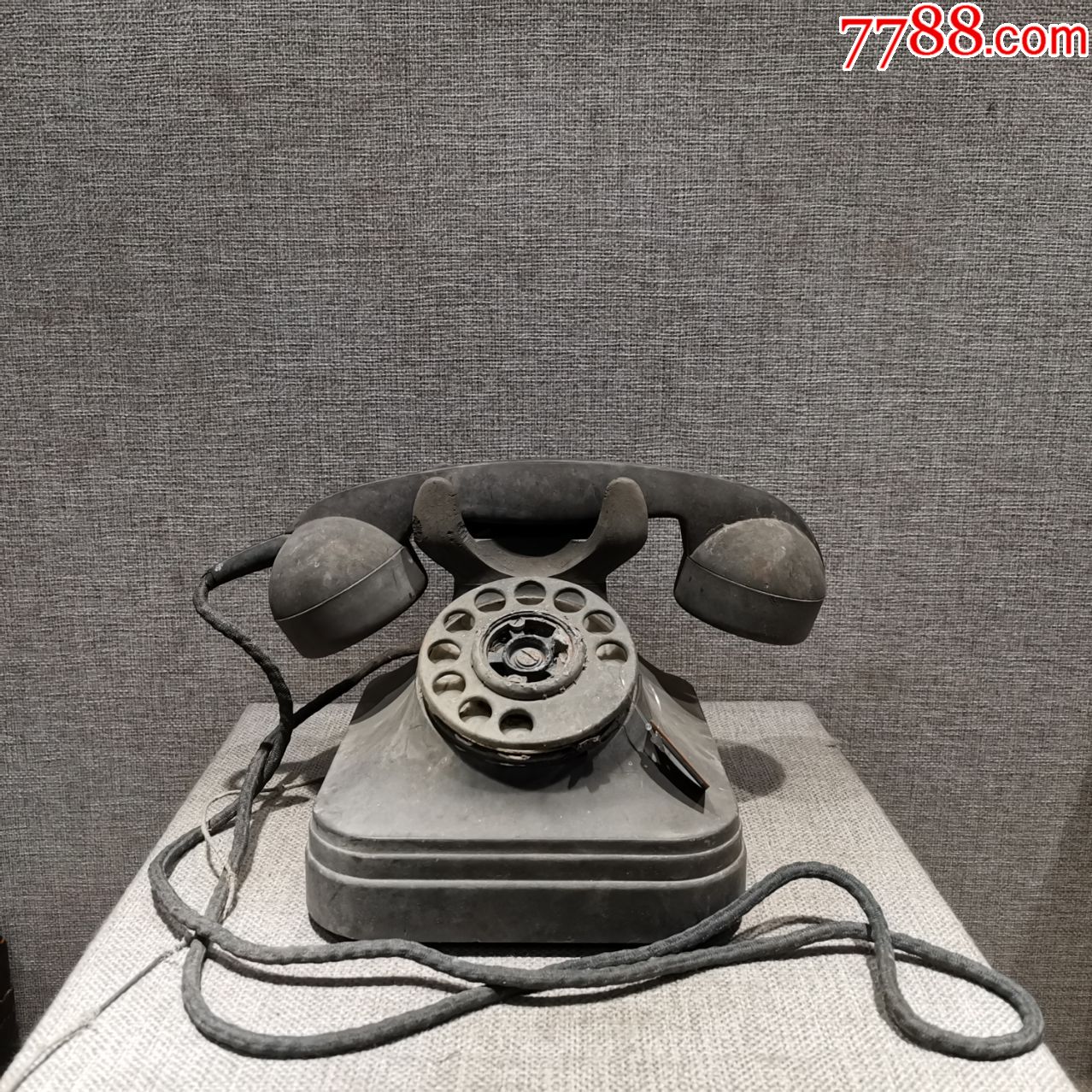 红色收藏70年代老物件文革黑胶皮拨盘老电话原品完整摆设收藏展示