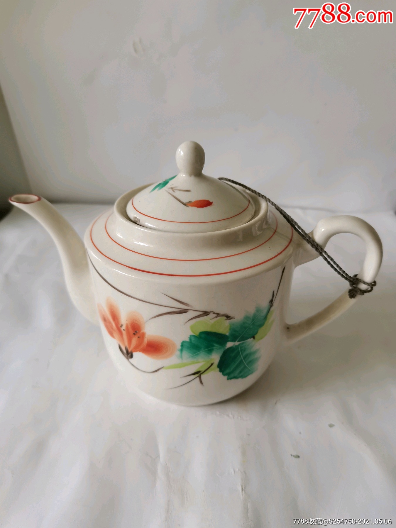 50年代手绘花卉中号茶壶
