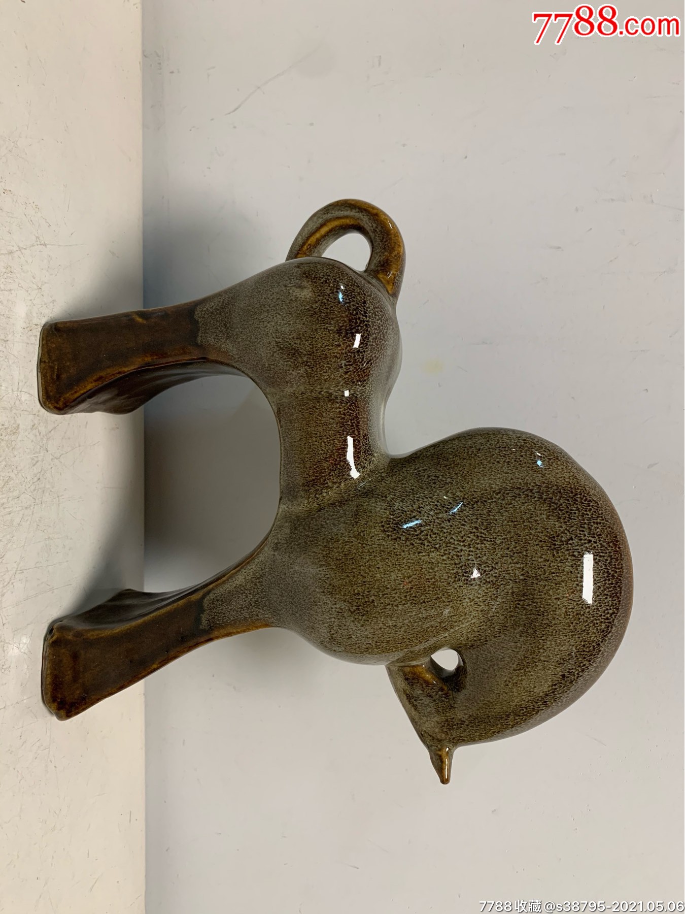 七十年代宜兴美陶骏马摆件