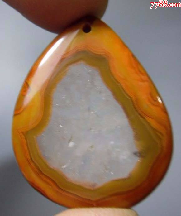 战国红玛瑙鸡心吊坠(h)