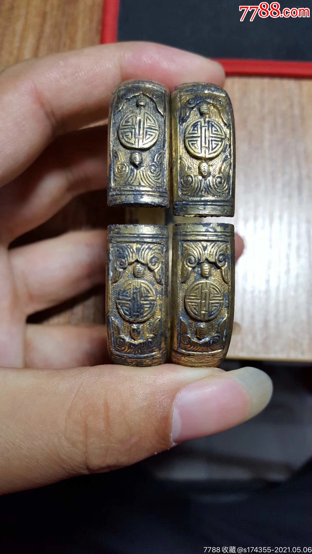 清代精美银手镯