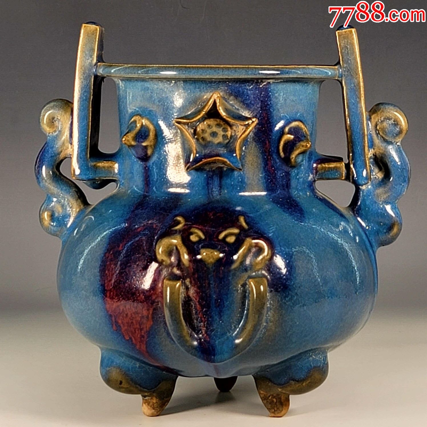 钧窑系三足双耳炉工艺品