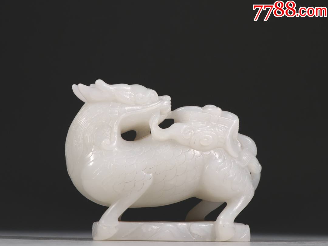 和田白玉麒麟送书摆件