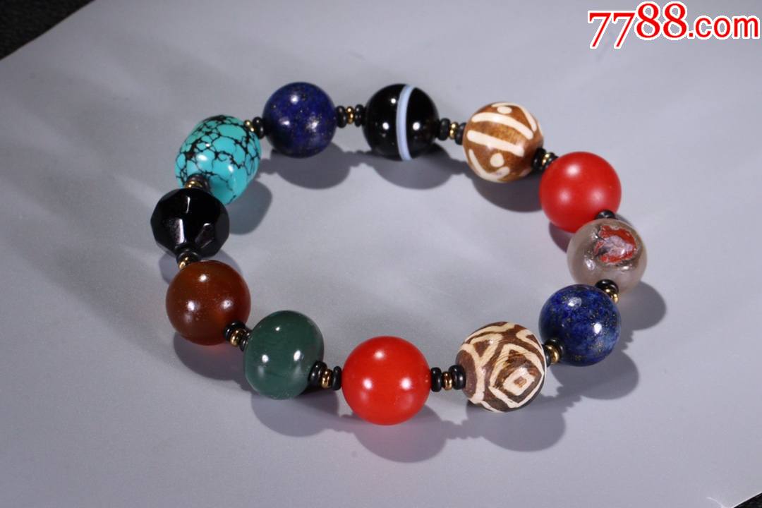 "商品>>>>￥19,00010品99蜜蜡手串