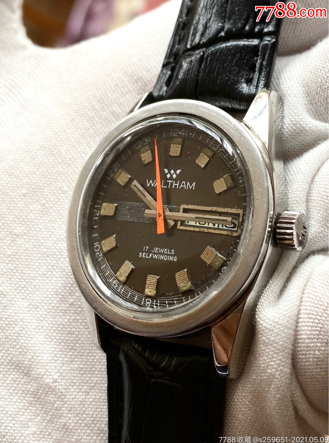 华生黑面古董表自动双历