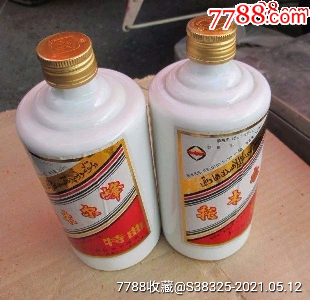 1996年产托木尔峰特曲