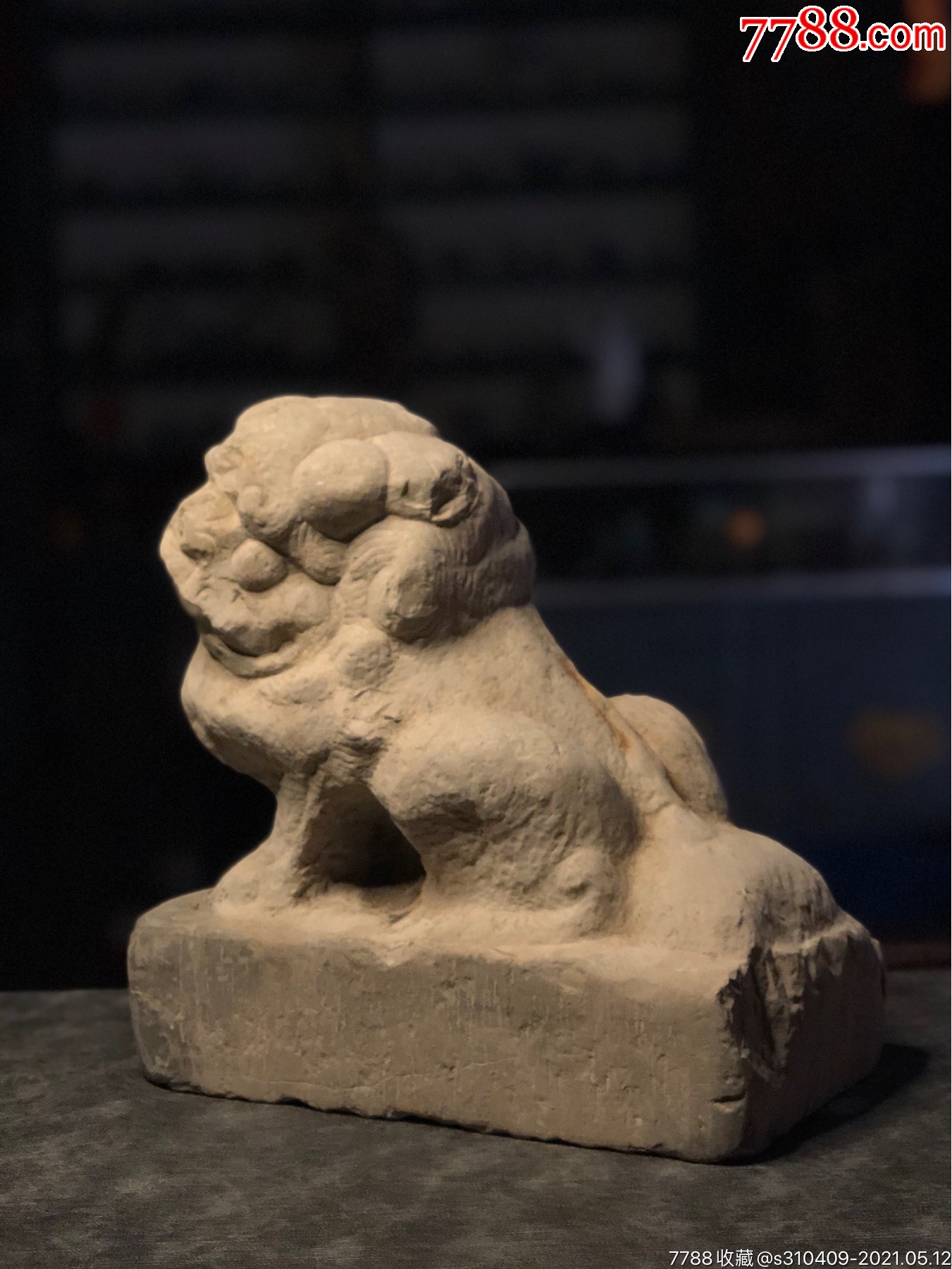 老石雕青石案头狮子