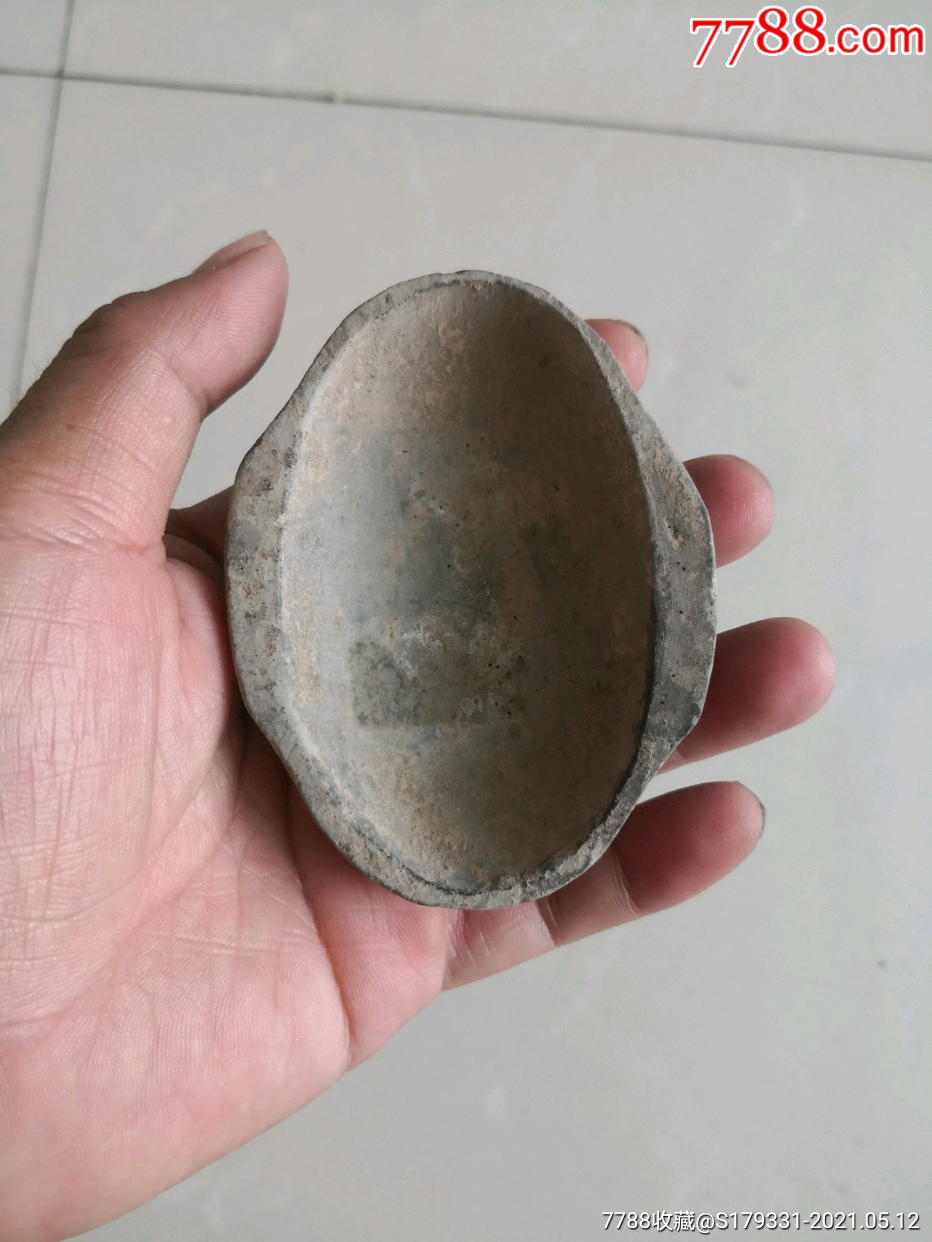 战汉陶耳杯包老